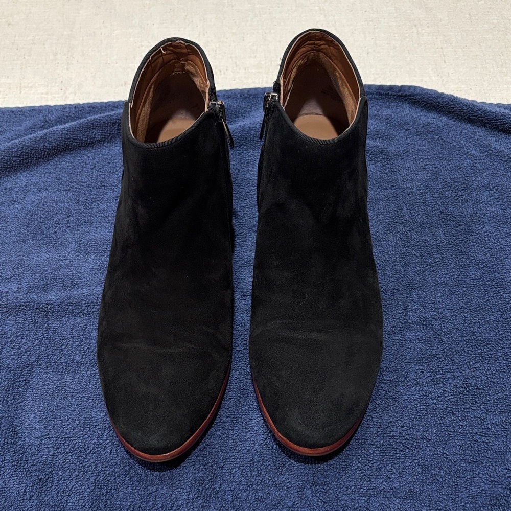 Women’s Sam Edelman Black Suede Ankle Boots size 8